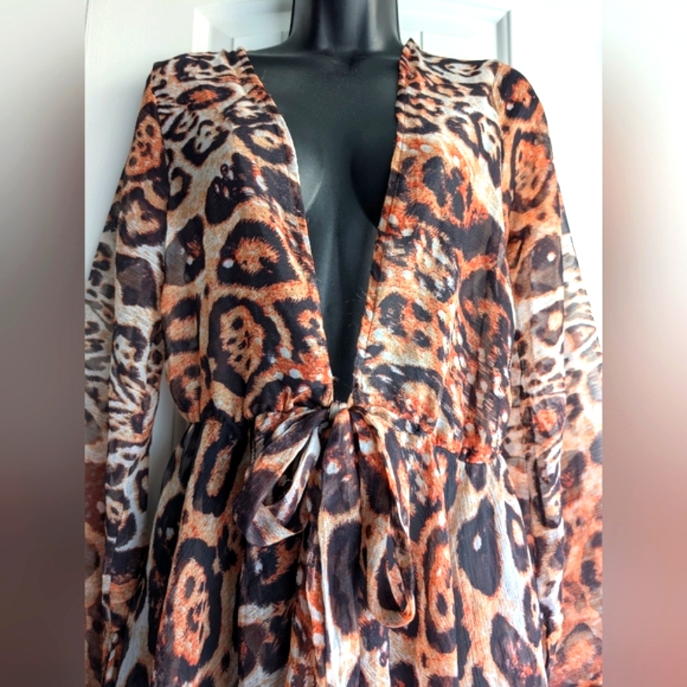 COLORS of INDIA Leopard Print High Low Hem Kimono - Picture 2 of 9